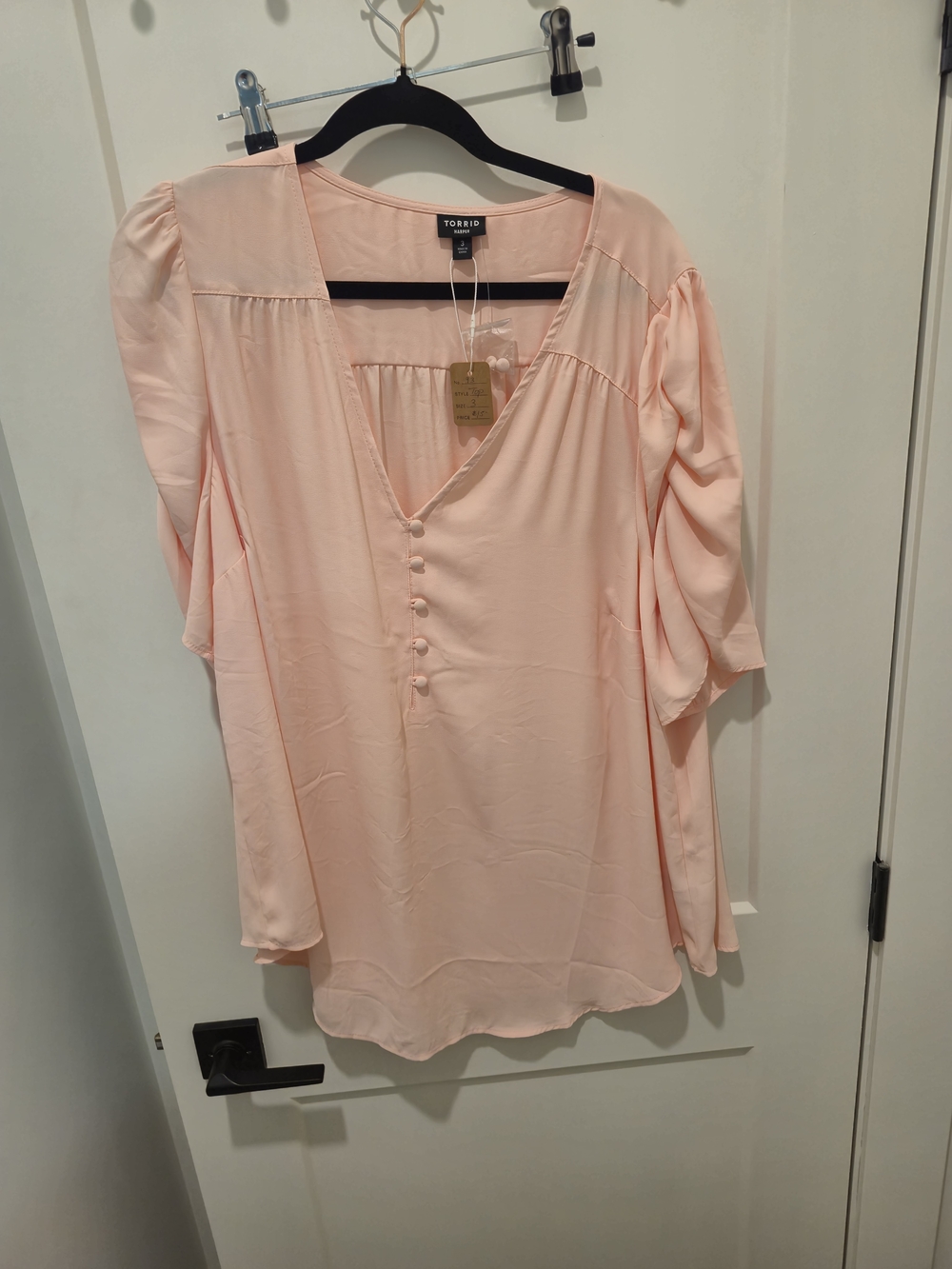 TORRID Blush Pink V-Neck Button Front Women’s Top